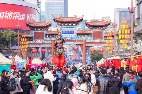 回家過(guò)年,拍張全家福 市文明辦發(fā)出過(guò)年倡議